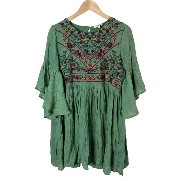 Umgee Sage Half Bell Sleeve Boho Bliss Embroidered Dress Rayon Size Small C0384 - Picture 2 of 6